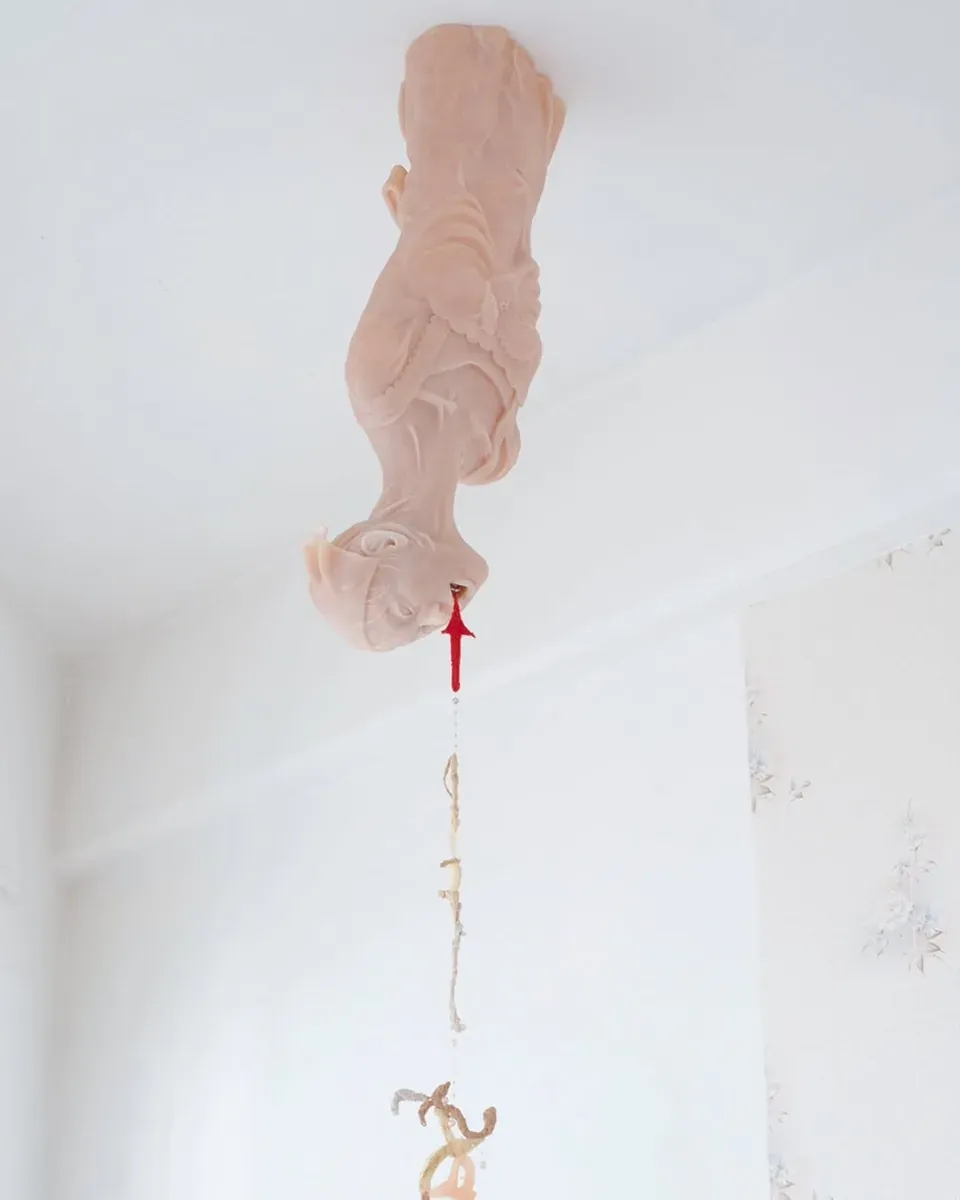 NIKE, TA MÈRE (WILL FALL ON YOU) exhibition view