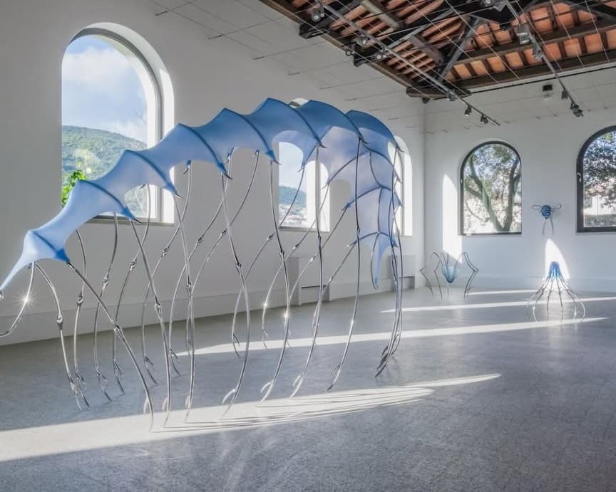 BLUE BLOODED installation view 3