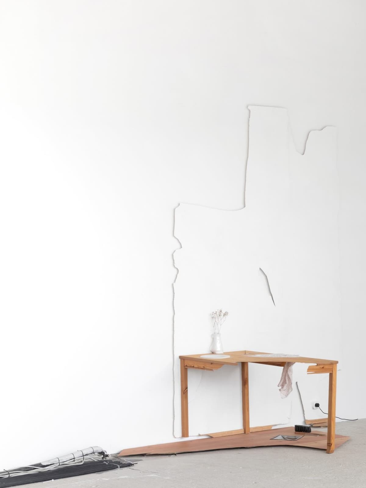 CALL SOMEONE installation view 6