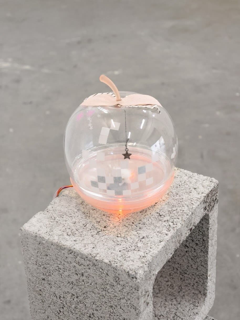 CHEWING GUM IN THE MOTHERBOARD (GROUP EXHIBITION) installation view 6
