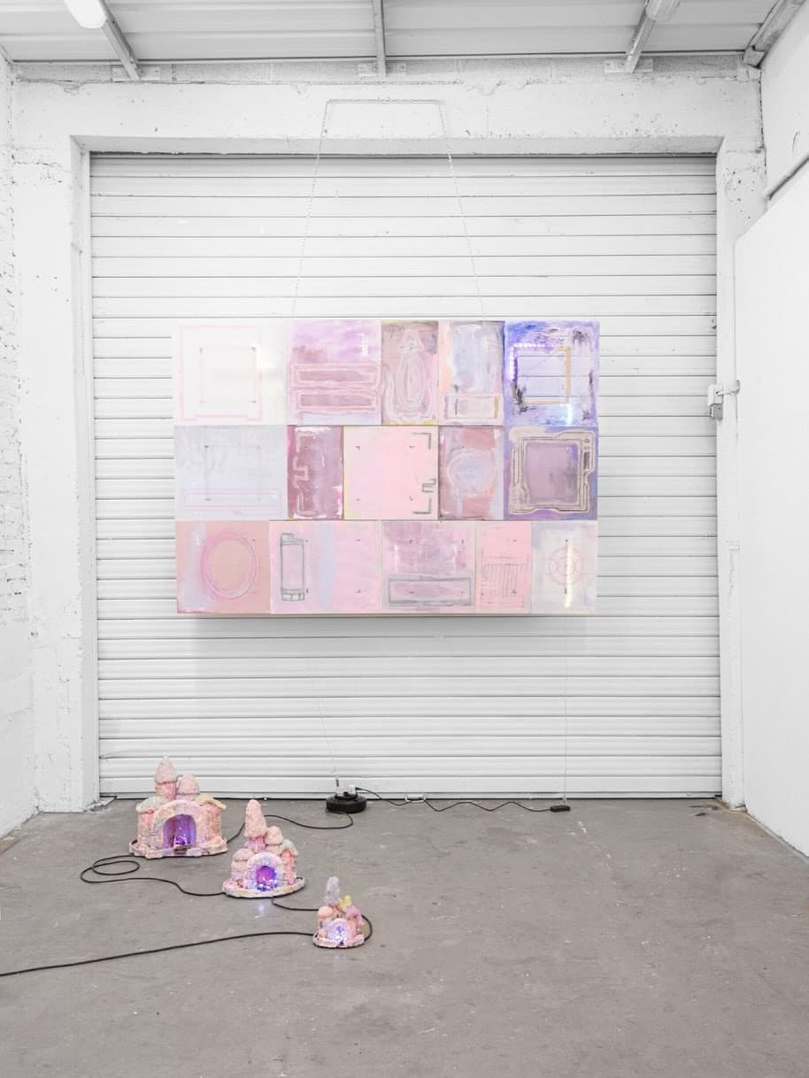 CHEWING GUM IN THE MOTHERBOARD installation view 8