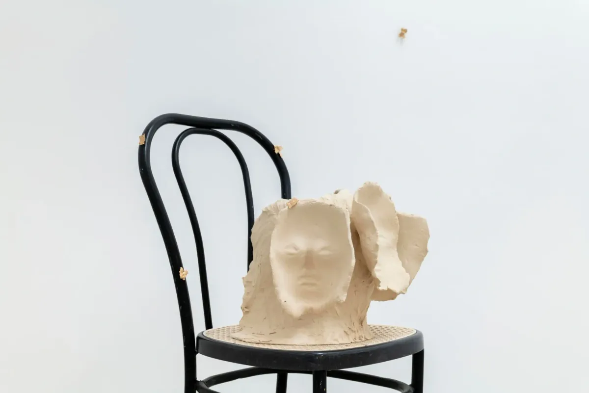 Triangle reshapes the O of my mouth installation view 8