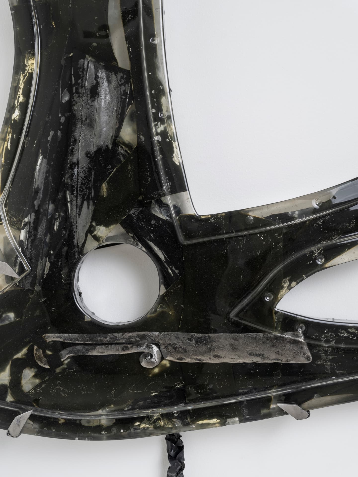 A Blade Unheld installation view 14