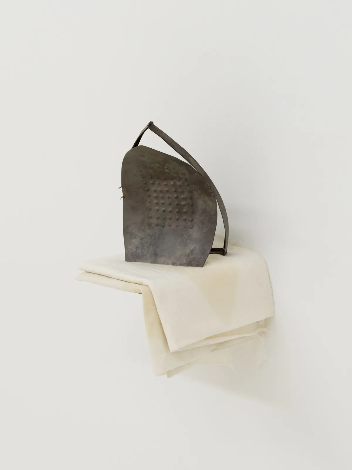 the room is empty, but pregnant installation view 6