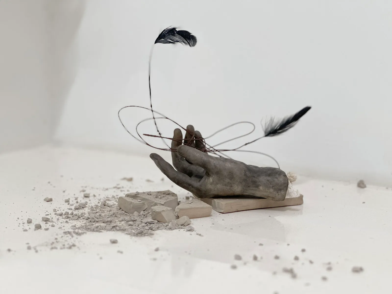 the room is empty, but pregnant installation view 3